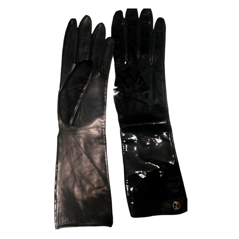 Gucci Patent Leather gloves